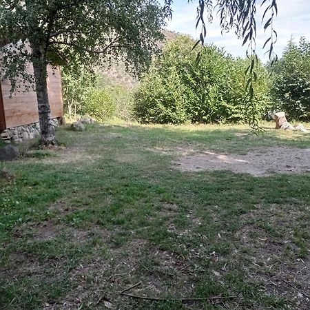 Les Chalets Quazemi A Casteil מראה חיצוני תמונה