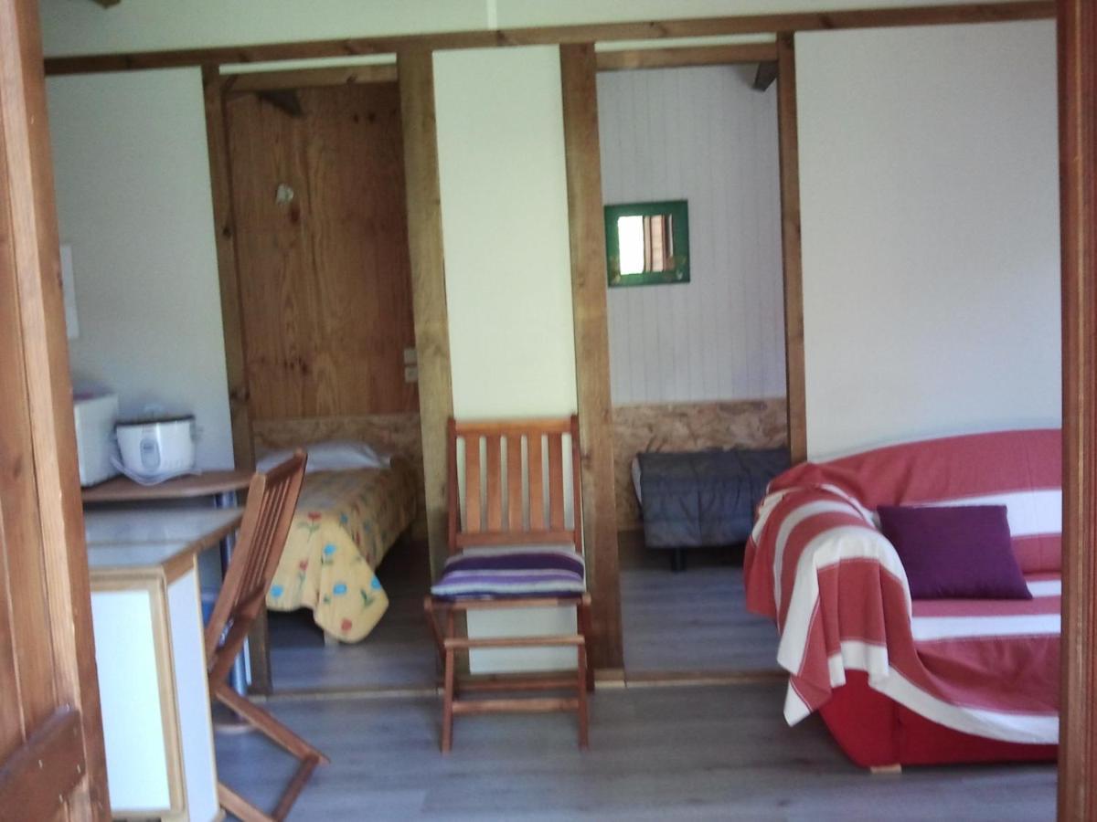 Les Chalets Quazemi A Casteil מראה חיצוני תמונה