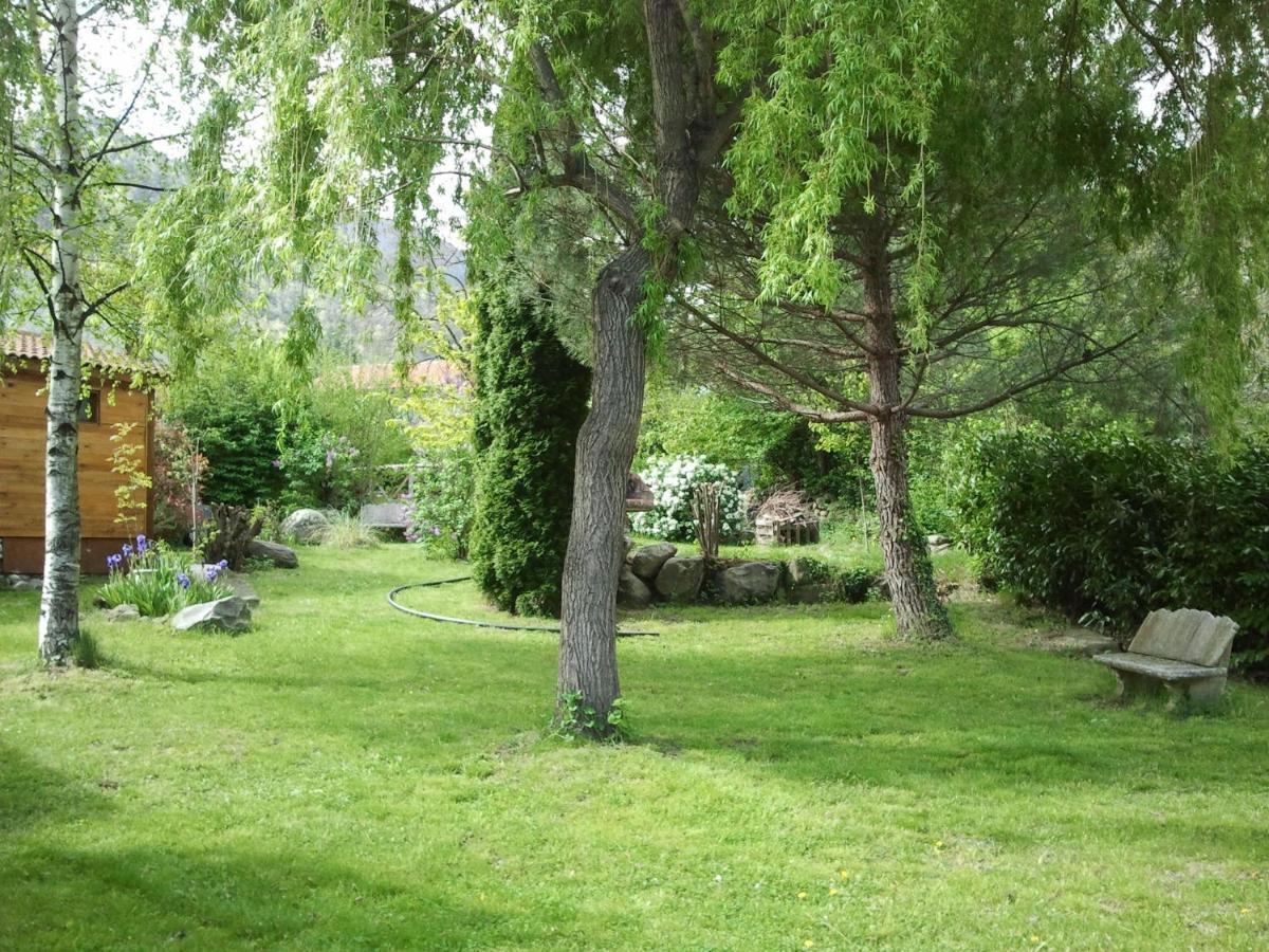 Les Chalets Quazemi A Casteil מראה חיצוני תמונה