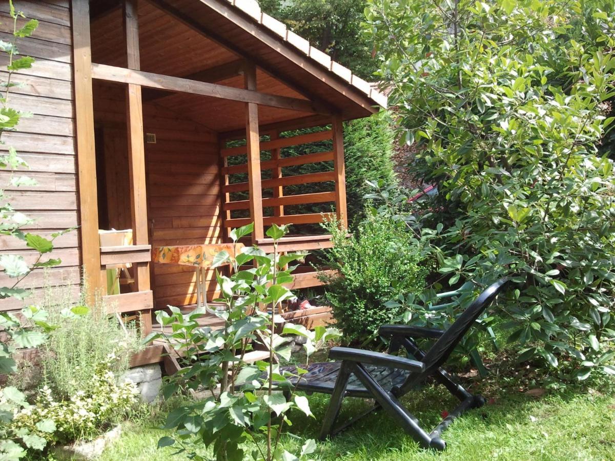 Les Chalets Quazemi A Casteil מראה חיצוני תמונה