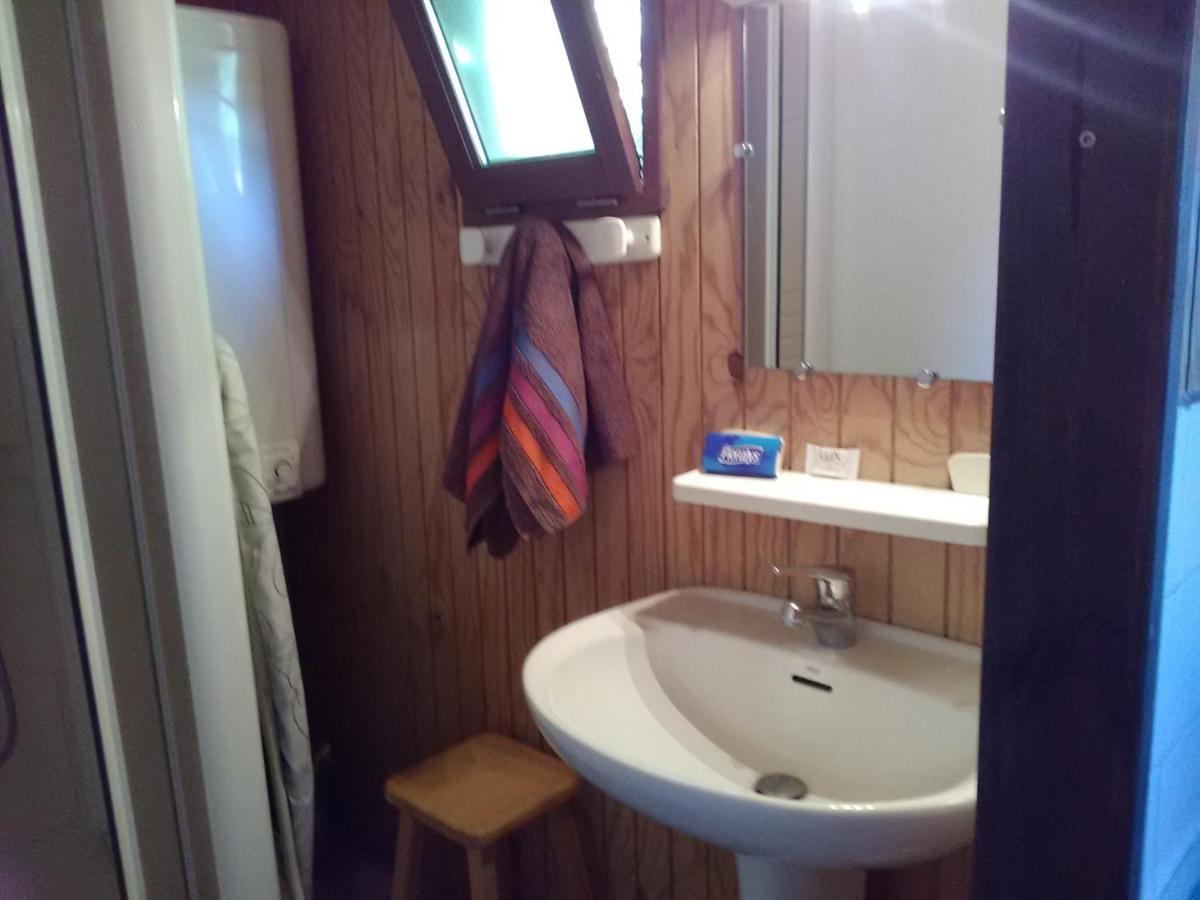 Les Chalets Quazemi A Casteil מראה חיצוני תמונה