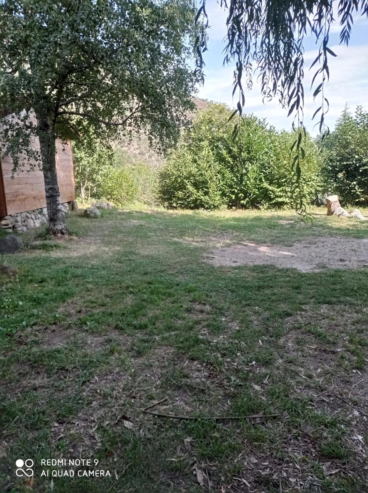Les Chalets Quazemi A Casteil מראה חיצוני תמונה